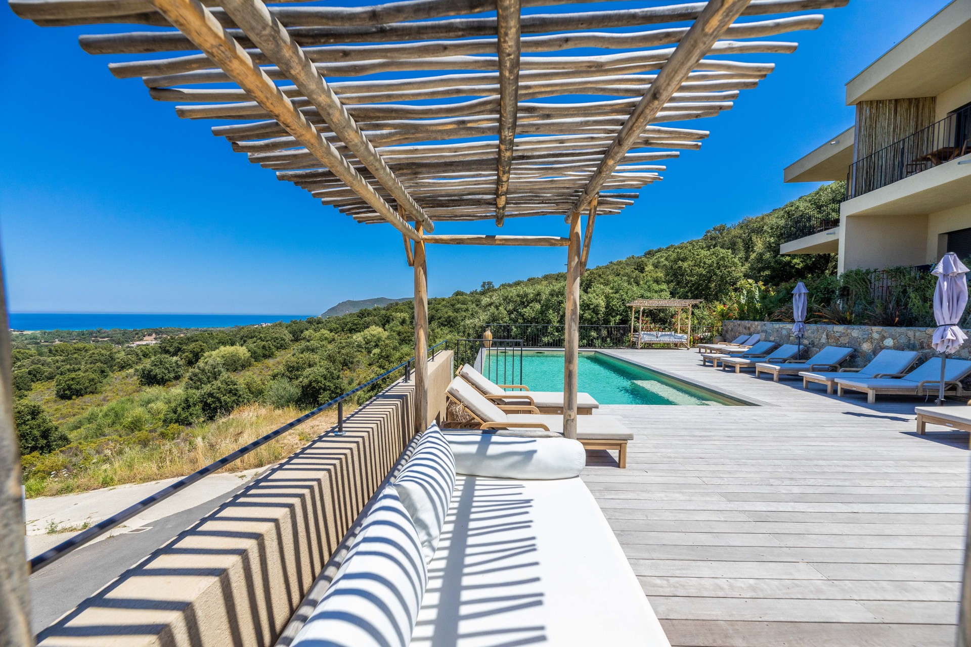 Résidence Oradoro - Piscine vue mer